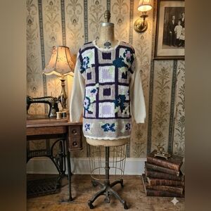 Vintage Paris Sports Club Handknit Sweater | Shoulder Pads | Size M